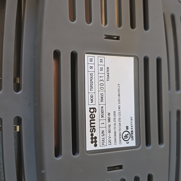 SMEG Toaster - Picture 3 of 3